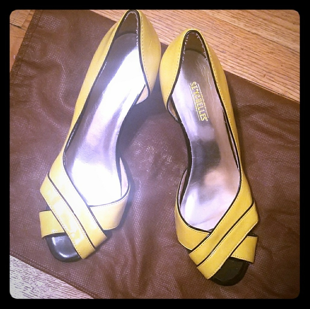 Seychelles Yellow Patent Leather Heel Slides